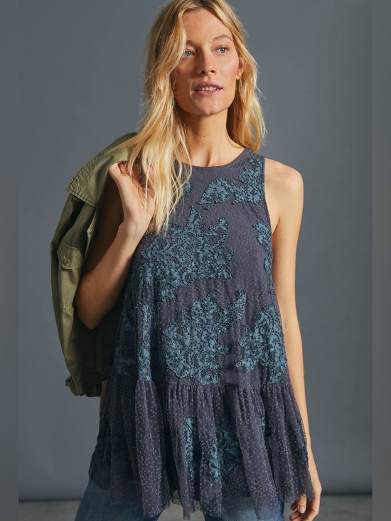 Anthropologie Tops - Anthropologie Neomia Applique Tunic